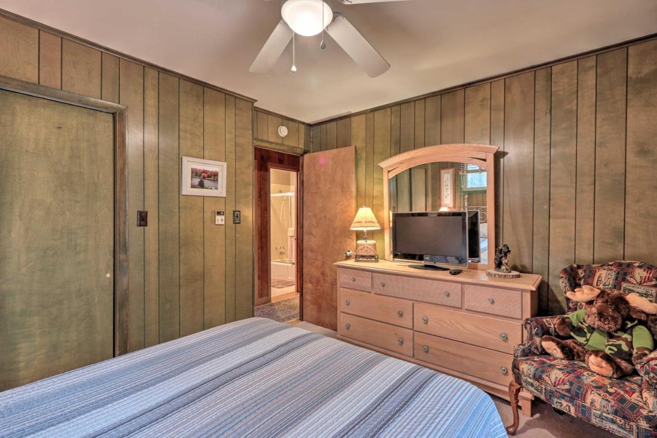 Poconos Home With Game Room Walk To Lake Harmony! Extérieur photo